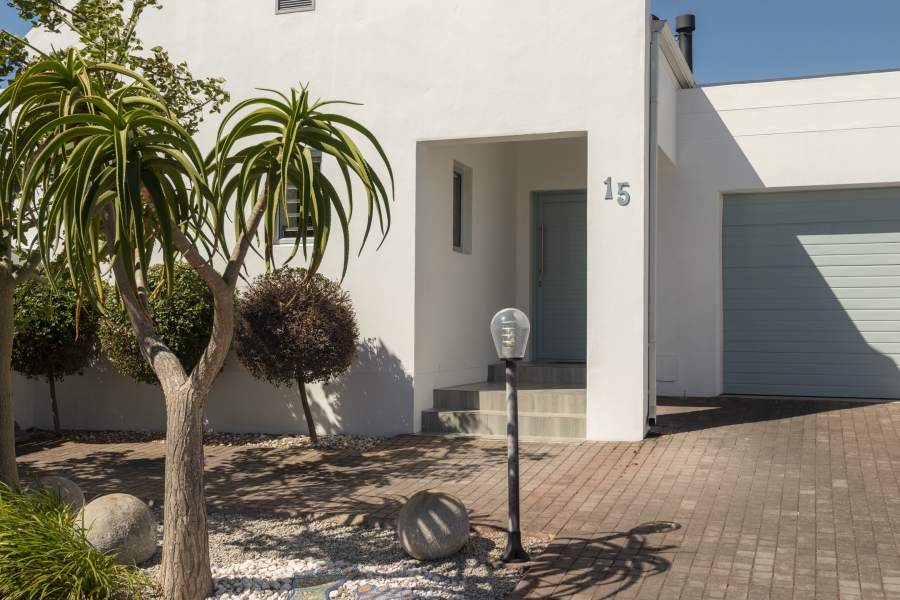 3 Bedroom Property for Sale in Blue Lagoon Western Cape